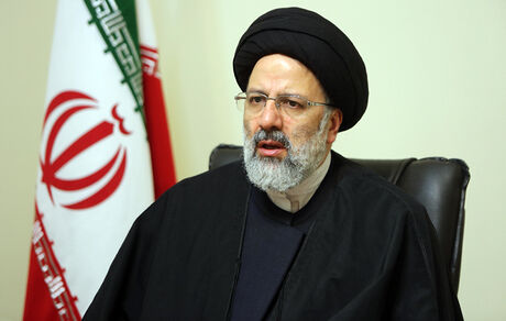 رییسی: هیچ پرونده‌ای زیر میز نداریم/  بنای دستگاه قضایی برخورد بدون تبعیض بافساد است
