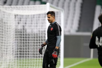 دروازه‌بان پرسپولیس، بهترین دروازه‌بان لیگ قهرمانان آسیا