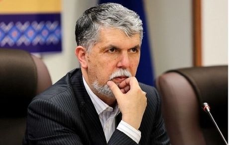 صالحی: تولید محتوای سالم در فضای مجازی در دستور کار وزارت فرهنگ است