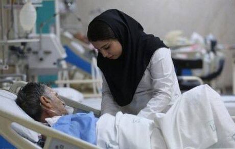 وزارت بهداشت بدنبال جذب ۱۵ هزار نفر در گروه پرستاری است