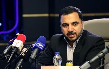 وزیر ارتباطات: ارتباطات علیرغم سیلاب پایدار است/ اتصال ۹۵درصد روستاها به شبکه ملی اطلاعات تا پایان سال