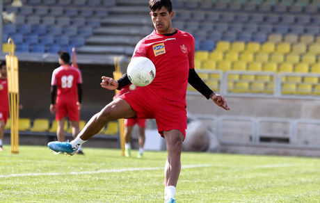 جونیور به زودی پرسپولیس را ترک می‌کند