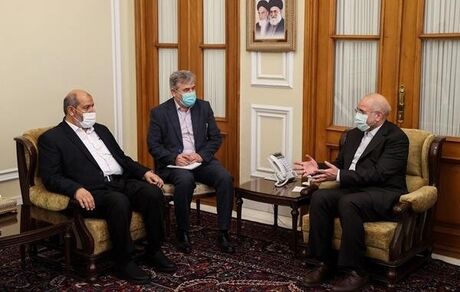 قالیباف در دیدار با عضو ارشد جنبش حماس: امت اسلامی هزینه عادی سازی روابط با رژیم صهیونیستی را بالا ببرد