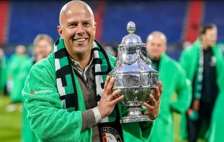 سرمربی علیرضا جهانبخش، سرمربی جدید لیورپول شد