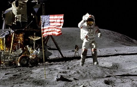 اعلام زمان فرود فضانوردان خود در کره ماه توسط ناسا