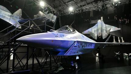 جنگنده جدید روسیه در مقابل F35 آمریکا رونمایی شد