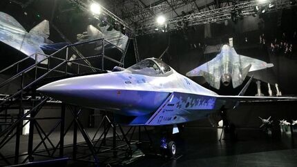 جنگنده جدید روسیه در مقابل F35 آمریکا رونمایی شد