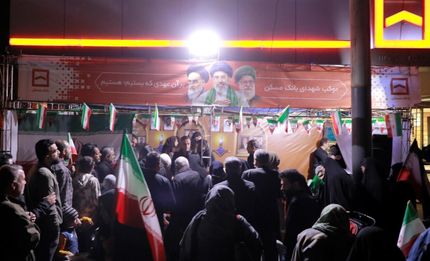 طنین حماسه در سنگر خدمت/ بانک مردمی مسکن با برپایی موکب میزبان خیل عظیم عاشقان «ایران» است
