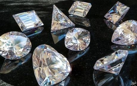 احتمال همکاری ایران با ارمنستان در تولید طلا و تراش الماس/طلا می‌تواند یکی از صنایع جایگزین نفت باشد