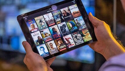 صداوسیما، مانع فعالیت فیلیمو و نماوا / مجوز شبکه‌های نمایش خانگی تعلیق شد