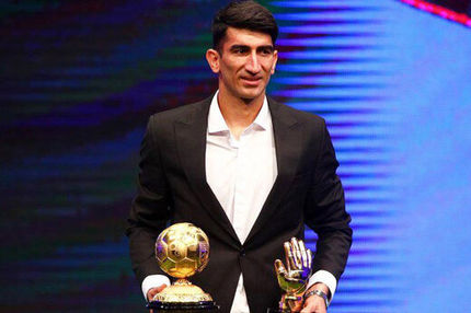 فروش پیراهن بیرانوند برای سیل زدگان لرستان