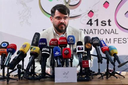 دبیر جشنواره فیلم فجر: حاشیه‌ها تاثیری در نتیجه نهایی برترین‌ها ندارد / امسال فرش قرمز نداریم