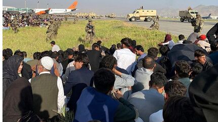 کشته شدن ۷ نفر در ازدحامات فرودگاه پایتخت افغانستان