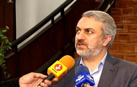 ادعای عجیب وزیر صمت: دستور لغو افزایش قیمت خودرو توسط رئیس جمهور به منظور دقت در قیمت‌گذاری بود