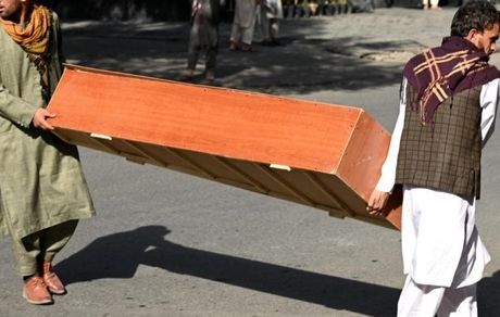 کودک ۱۱ ساله افغان سر بریده شد