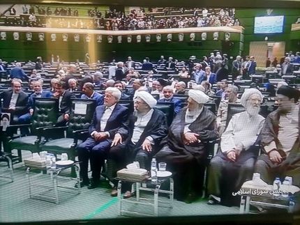 میهمانان داخلی مراسم تحلیف مسعود پزشکیان چه کسانی هستند؟