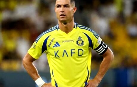 رونالدو با النصر تمدید می‌کند