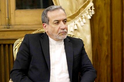 عراقچی: مقداری از پول‌های بلوکه در سایر کشورها، آزاد شده است