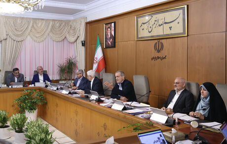 رئیس جمهور: استانداران جدید به تحقق گفتمان وفاق ملی و همچنین اهداف دولت تلاش کنند