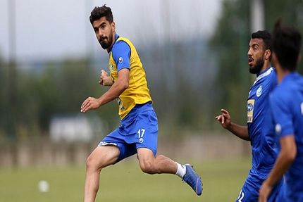 مهاجم استقلال از این تیم جدا شد