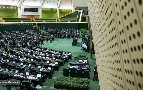 مجلس ارائه برنامه مکتوب کاندیداهای ریاست جمهوری را حذف کرد