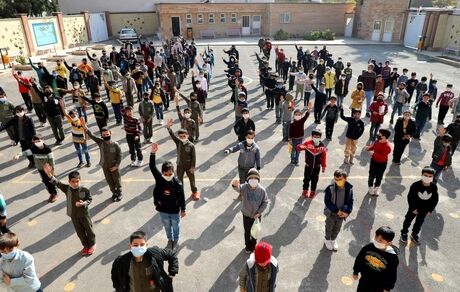معاون آموزش و پرورش: قهرمانان ورزشی به عنوان معلم تربیت بدنی استخدام می شوند
