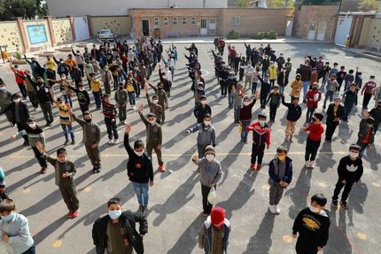 معاون آموزش و پرورش: قهرمانان ورزشی به عنوان معلم تربیت بدنی استخدام می شوند