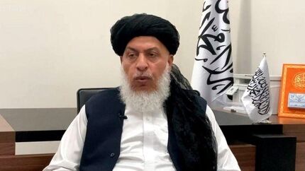طالبان، بازگشت مخالفان به افغانستان را خواستار شد