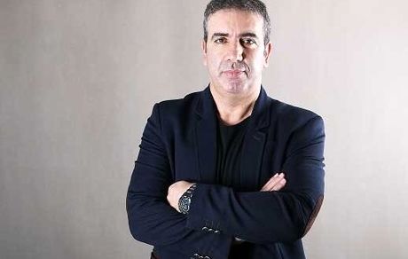 رهبری‌فرد: فرهاد مجیدی در حد و اندازه استقلال نیست