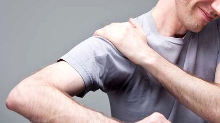 توصیه‌های کابردی و مفید برای کاهش درد مفاصل در روز‌های سرد