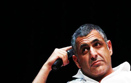  مانی حقیقی در «کشتارگاه» 