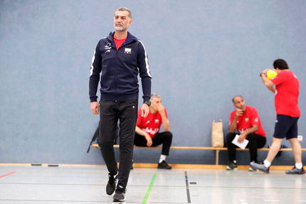 ویزای سرمربی تیم ملی والیبال صادر نشد