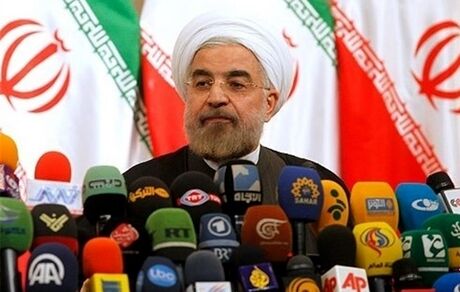 رئیس جمهور: راهی جز ایستادگی و مقاومت در برابر فشار دشمن نداریم
