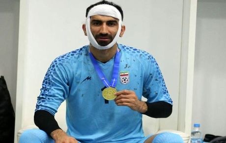 بیرانوند بستری و فک خود را به تیغ جراحان سپرد