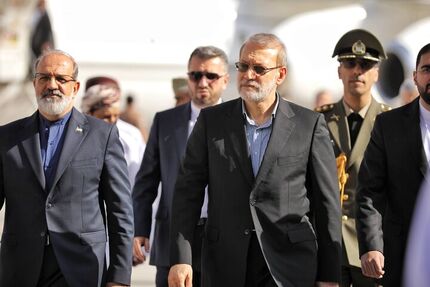 لاریجانی وارد عمان شد