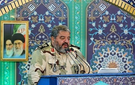 سردار جلالی: خاکریز ما با آمریکایی‌ها کوتاه شده است
