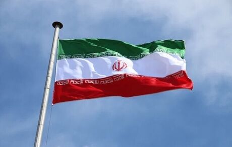 ایران، رزمایش دریایی در تنگه هرمز برگزار می‌کند