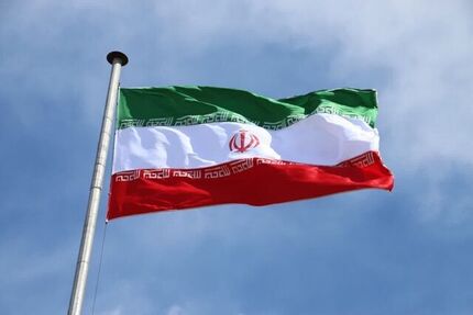ایران، رزمایش دریایی در تنگه هرمز برگزار می‌کند