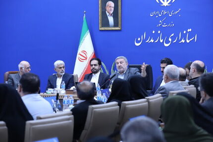 دشمن اشتباه محاسباتی داشت و قصد داشت مردم را در مقابل دولت و نظام قرار دهد که موفق نبود
