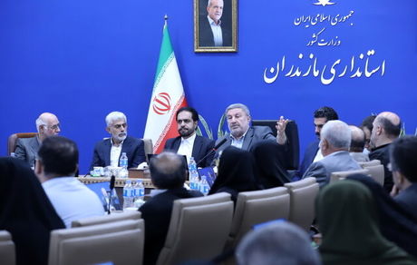 دشمن اشتباه محاسباتی داشت و قصد داشت مردم را در مقابل دولت و نظام قرار دهد که موفق نبود