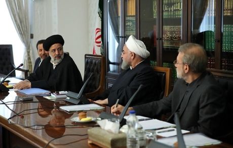 
برگزاری شورای عالی هماهنگی اقتصادی با حضور سران قوا
