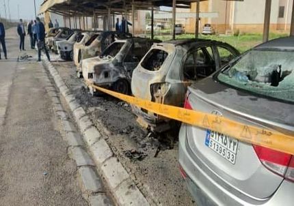 آتش سوزی گسترده در مهمانسرای شرکت ره آوران فنون پتروشیمی ماهشهر / ۱۰ خودرو سوخت