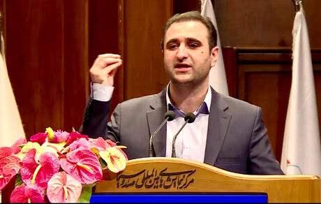 رایزنی کرده‌ایم جاذبه‌های گردشگری غرب کشور در رسانه ملی بیشتر معرفی شود