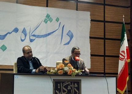 ایزدخواه: جنبش دانشجویی همواره از جریان‌های بیرون دانشگاه ضربه خورده است