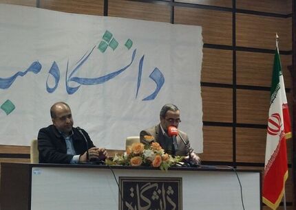 ایزدخواه: جنبش دانشجویی همواره از جریان‌های بیرون دانشگاه ضربه خورده است