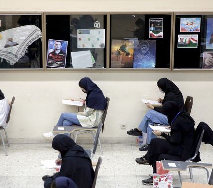 با قطع اینترنت موبایل در محل حوزه‌های کنکور موافقت شد
