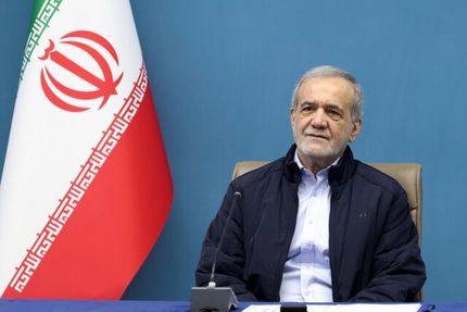 دعوت رئیس جمهور برای حضور در راهپیمایی ۲۲ بهمن برای وحدت ملی