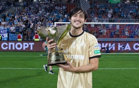 سردار آزمون پرافتخارترین فوتبالیست ایرانی در اروپا 