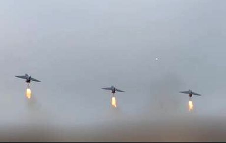 حمله ارتش در ۲ جبهه، صنایع هوایی رژیم صهیونیستی و محل استقرار هواپیماهای شناسایی آمریکا