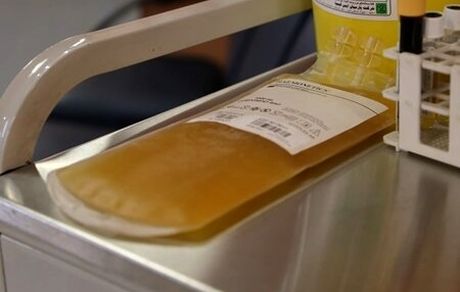 
آخرین وضعیت پلاسما درمانی در ایران برای کرونایی ها
